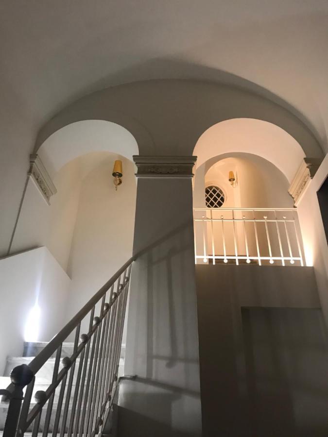 Motta Palace Apartments & Rooms Motta Sant' Anastasia Luaran gambar