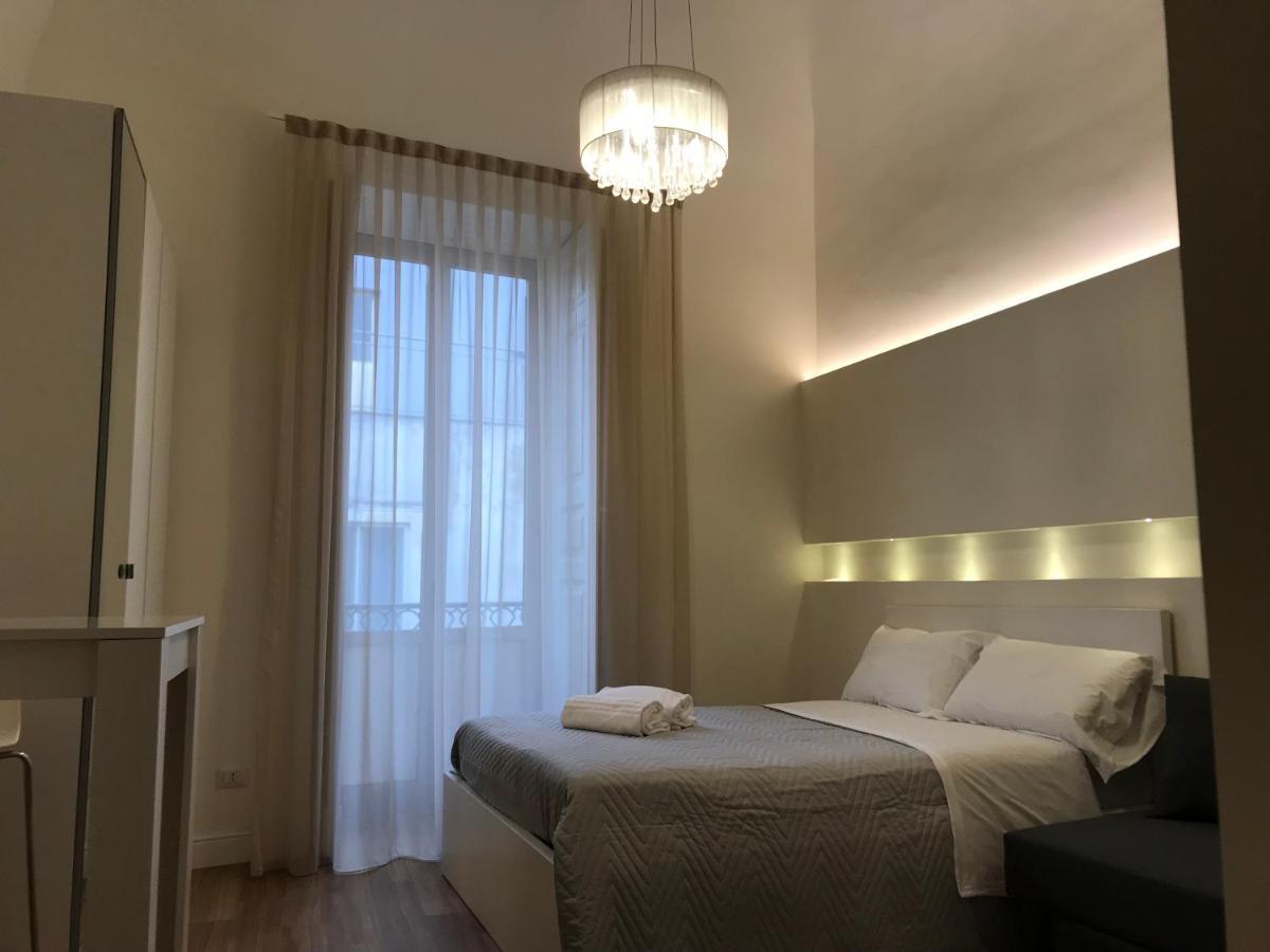 Motta Palace Apartments & Rooms Motta Sant' Anastasia Luaran gambar