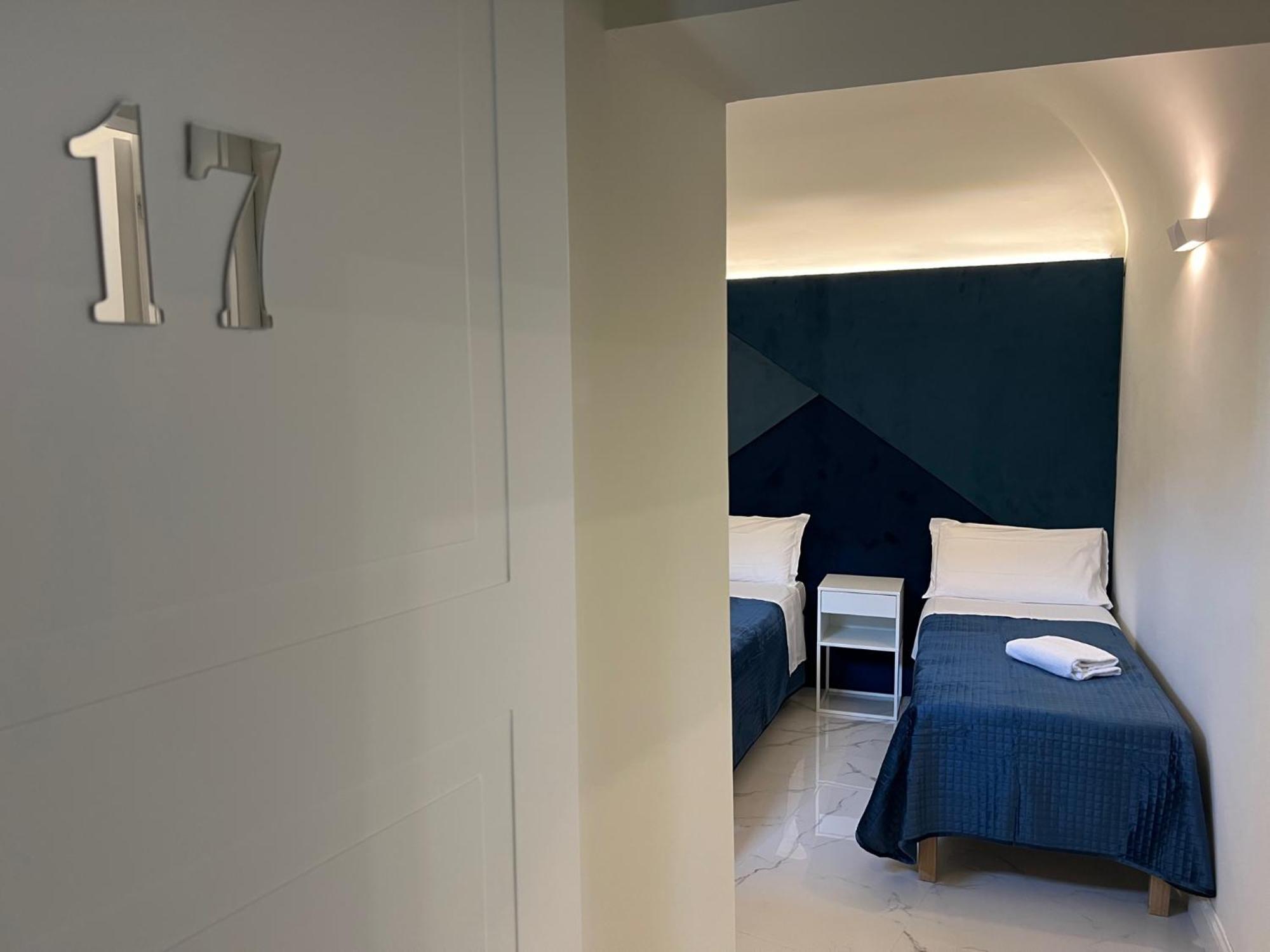 Motta Palace Apartments & Rooms Motta Sant' Anastasia Luaran gambar